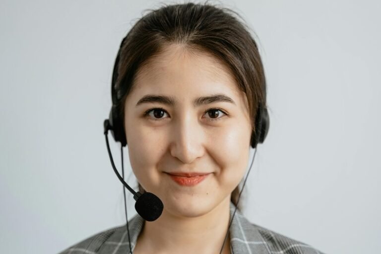 support hotline customer service